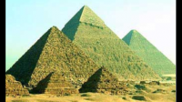 如果你来到金字塔下，你会想些什么？
